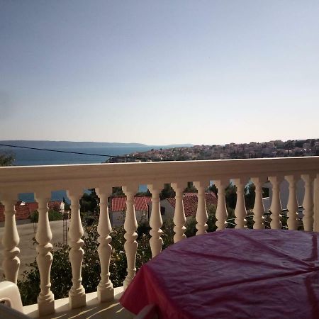 טרוגיר Apartmani Maris מראה חיצוני תמונה