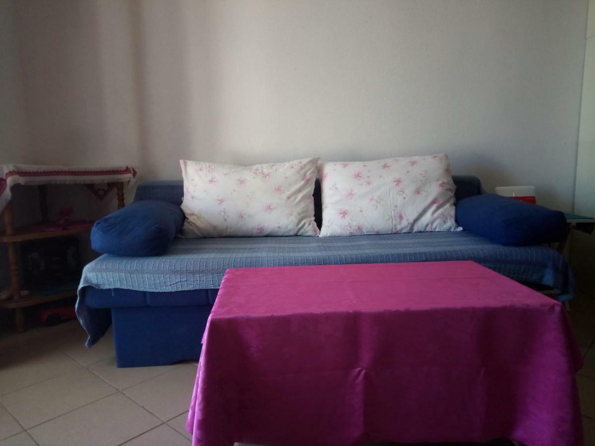 טרוגיר Apartmani Maris מראה חיצוני תמונה