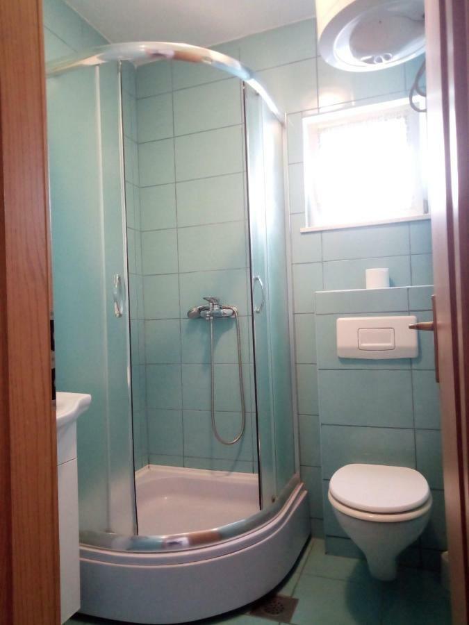 טרוגיר Apartmani Maris מראה חיצוני תמונה